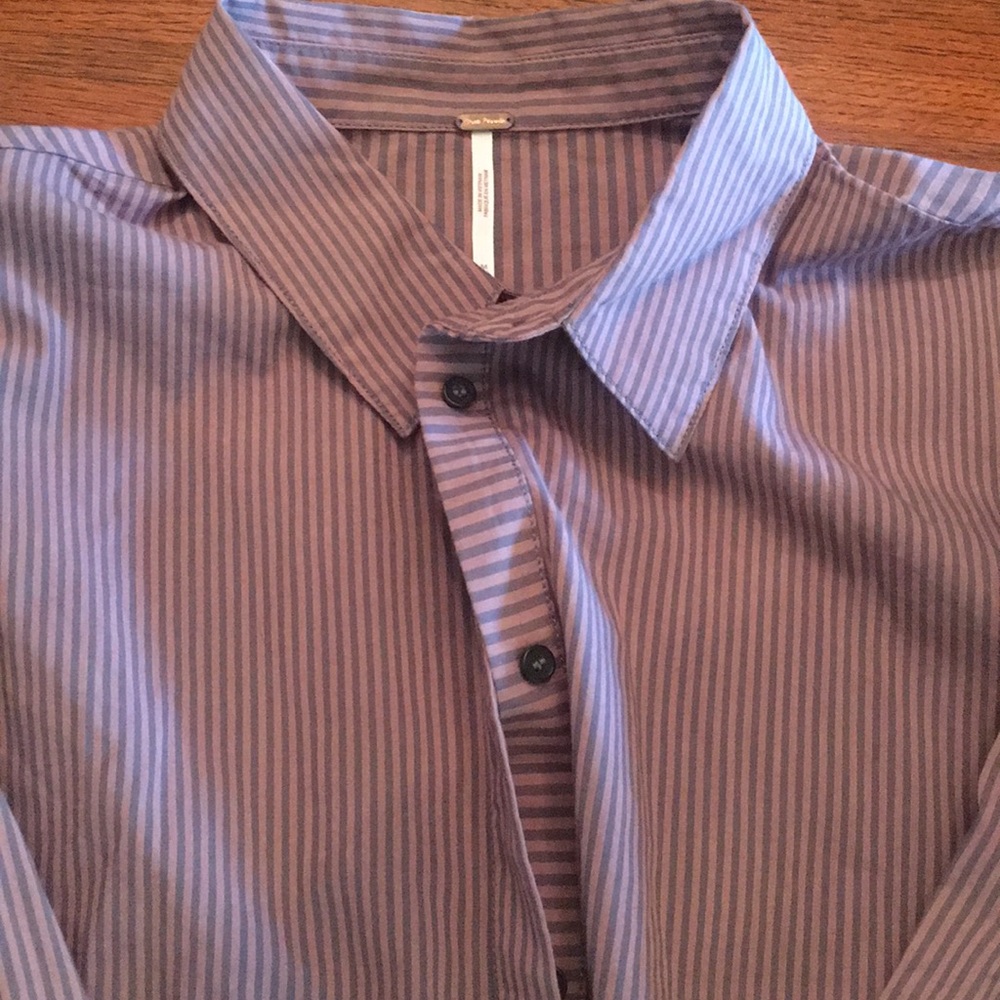 Free People Sz Med Botton down too